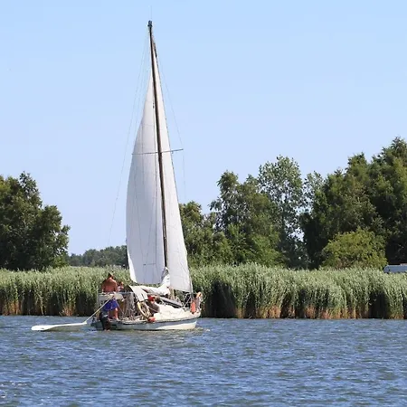 Ruegen-beach-house-haus-palstek
