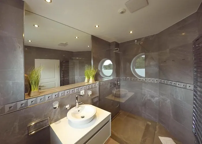 Ruegen-beach-house-haus-palstek Hébergement de vacances Goehren (Ruegen)